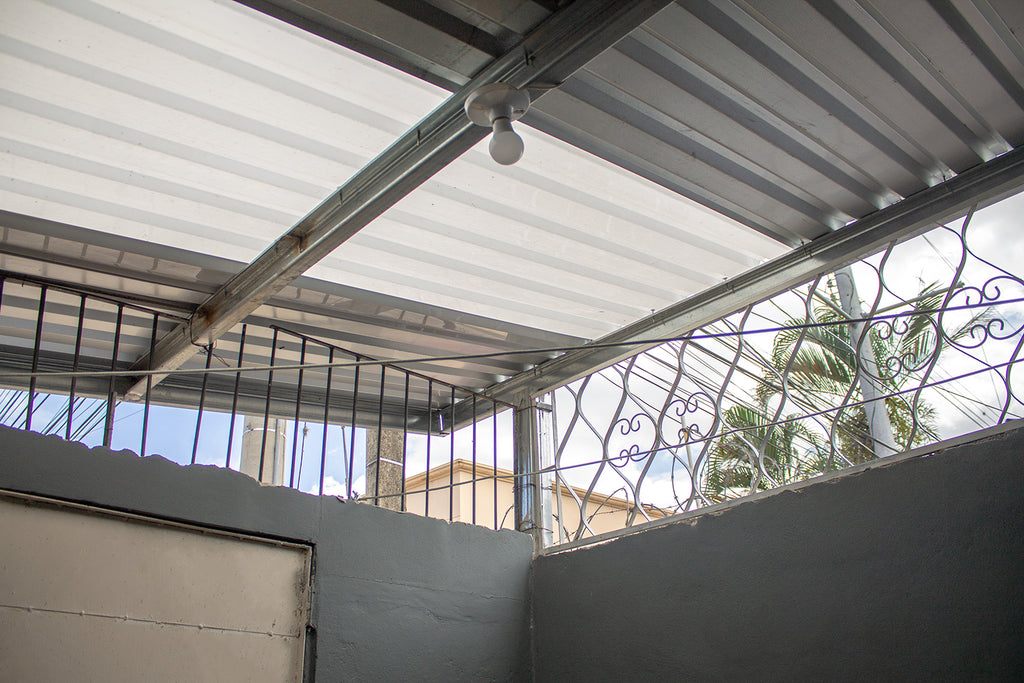 Hermosa Suite, Centrica, Independiente, Parqueo # 1