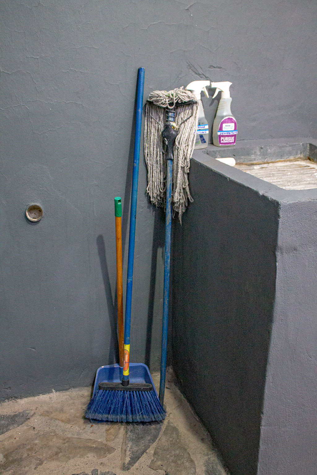 Hermosa Suite, Centrica, Independiente, Parqueo # 1