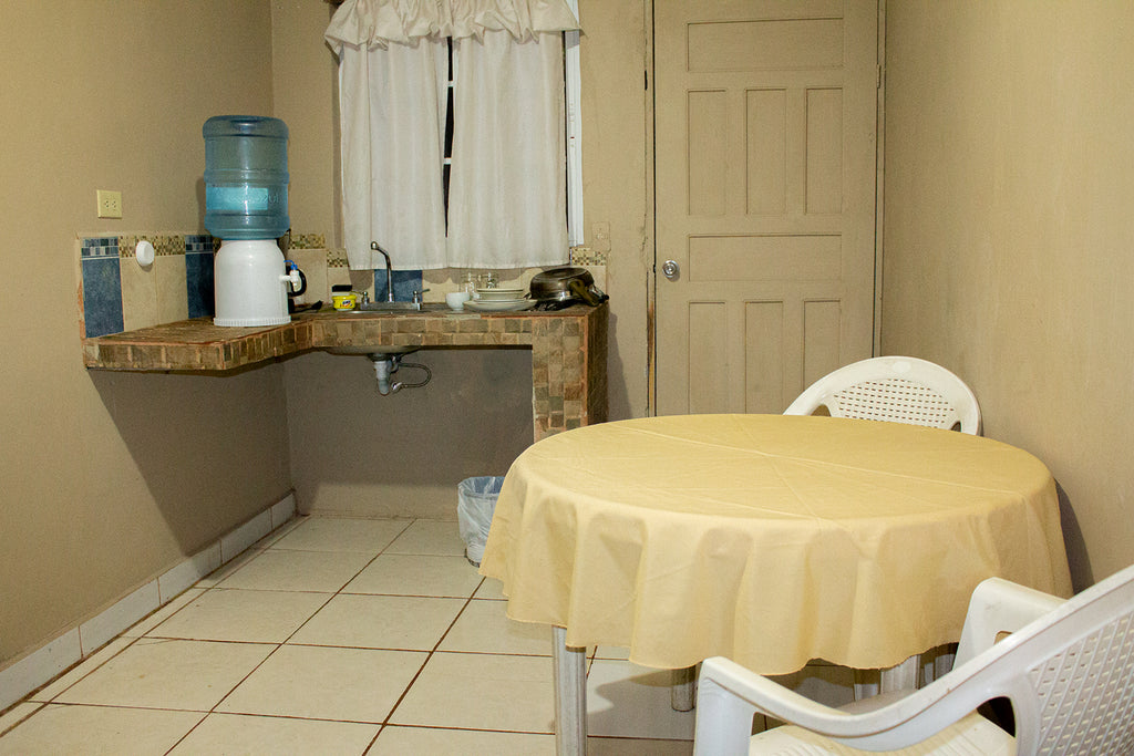 Hermosa Suite, Centrica, Independiente, Parqueo # 1