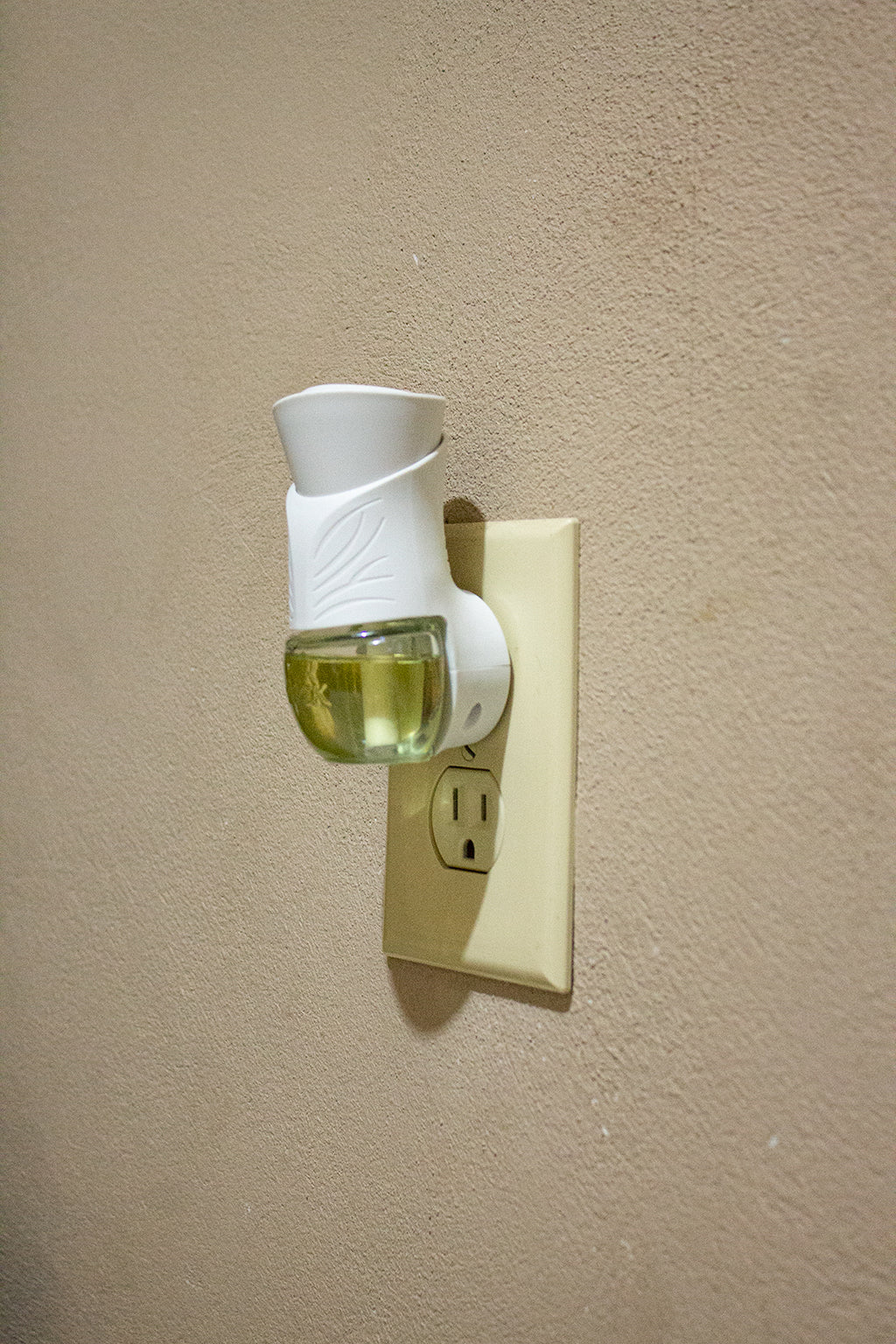 Hermosa Suite, Centrica, Independiente, Parqueo # 1