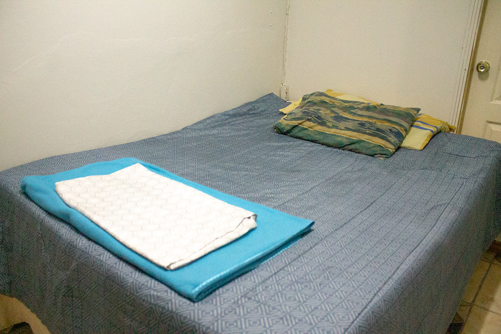 Hermosa Suite, Centrica, Independiente, Parqueo # 1