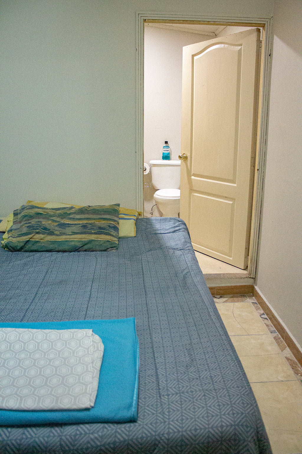 Hermosa Suite, Centrica, Independiente, Parqueo # 1