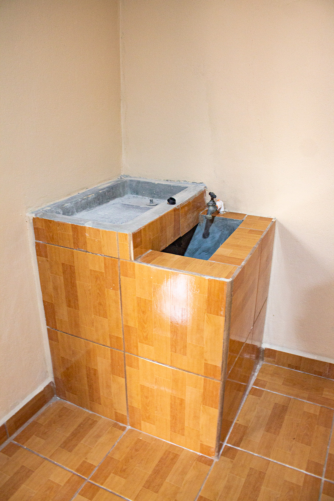 Modern, Safe, and Centrally Located New Apartment #6