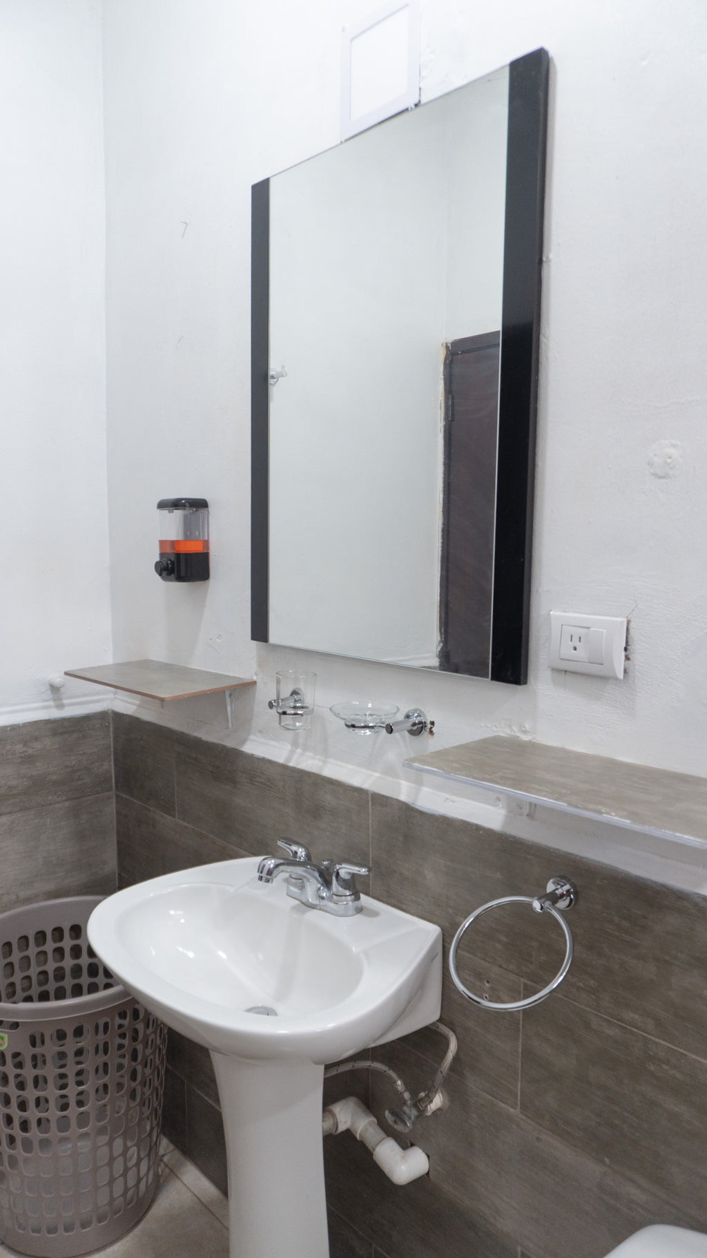 Hermosa Suite Centrica & Segura con aire