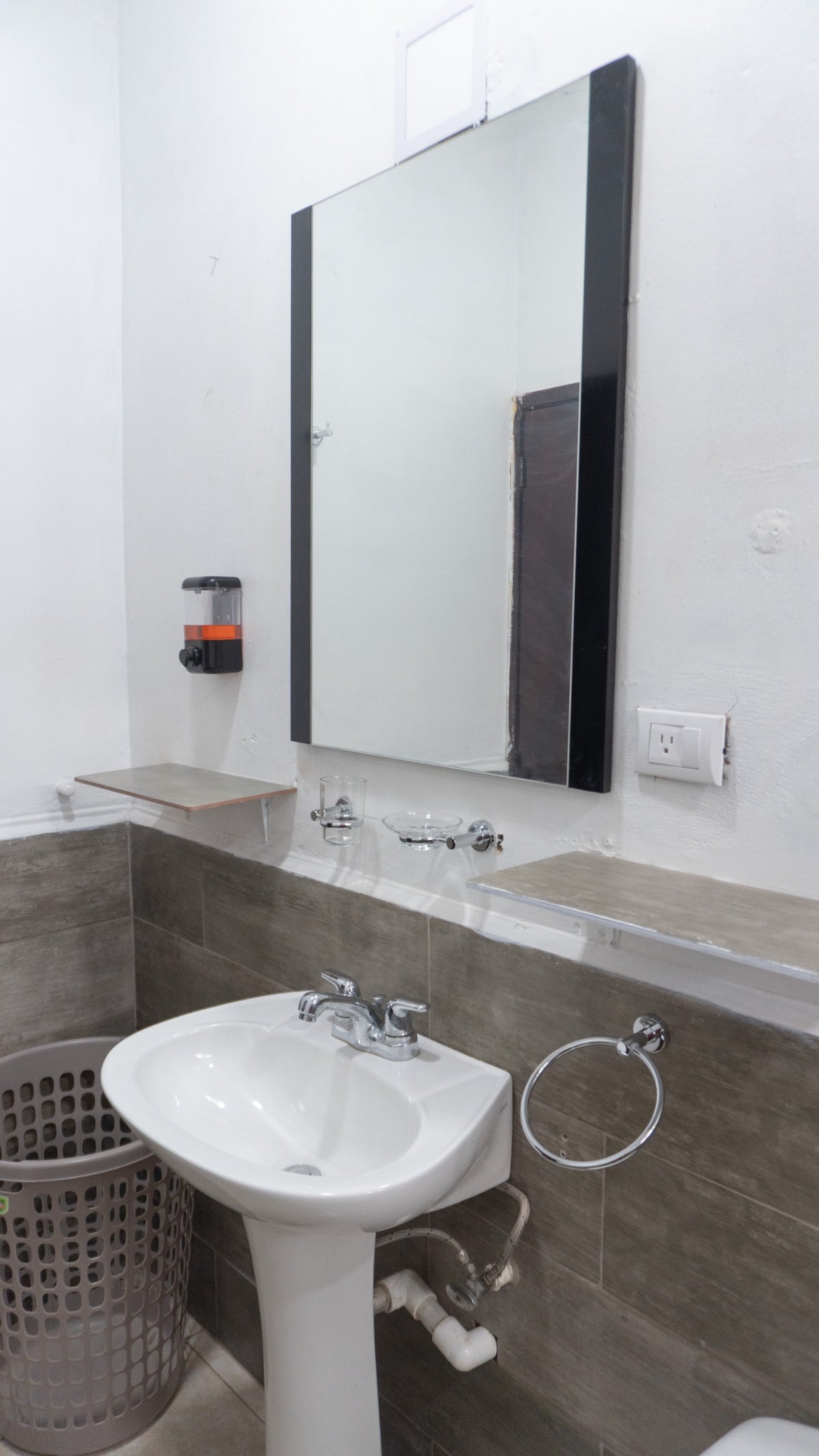 Hermosa Suite Centrica & Segura con aire